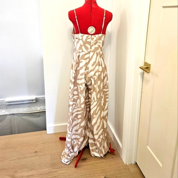 Jumpsuit - Picture 3 of 5